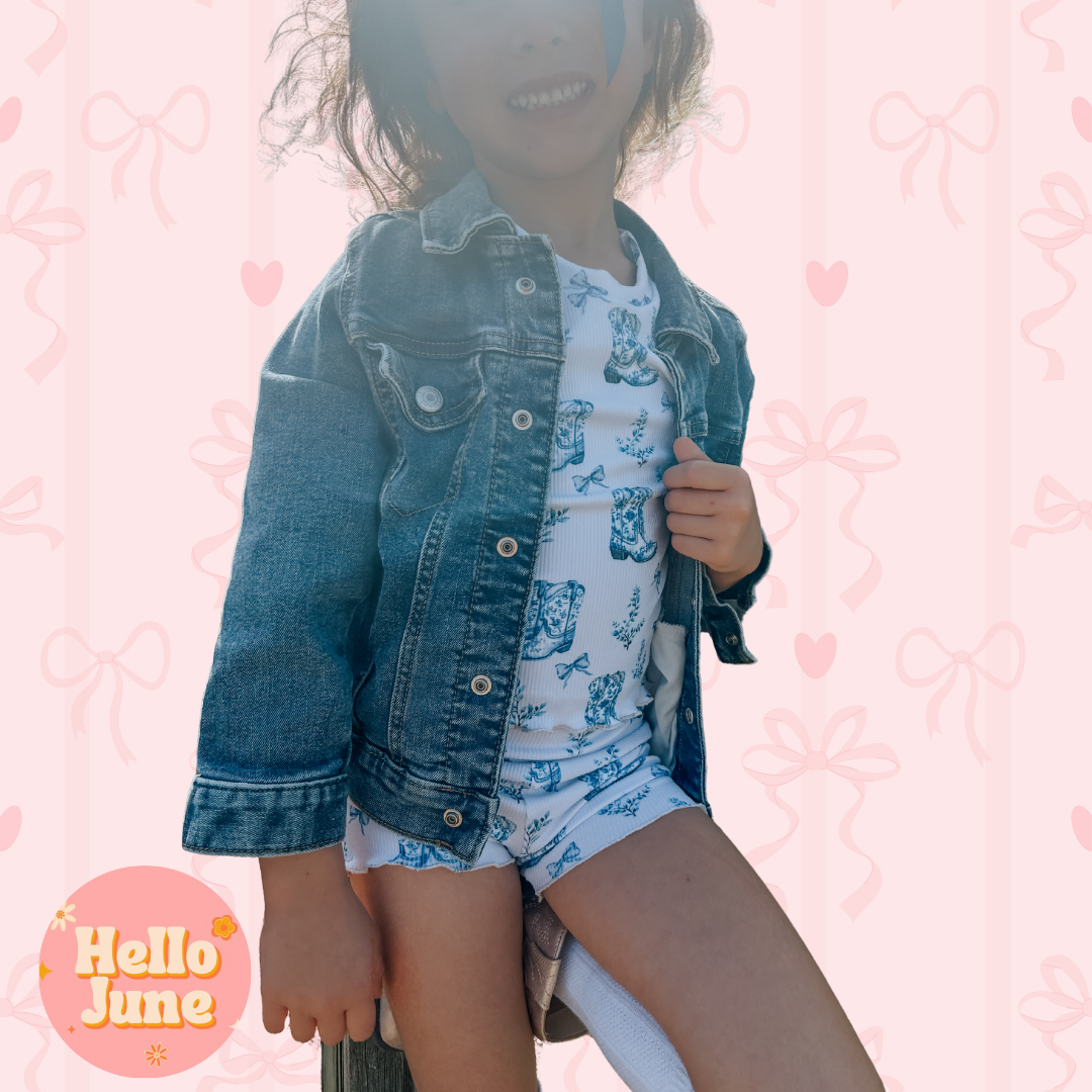 RUFFLE SHORTIES